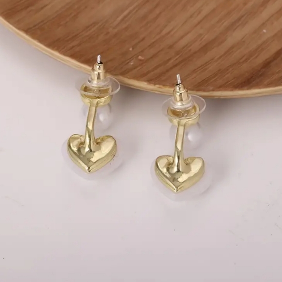NEW Pearl Heart Earrings - Picture 9 of 11